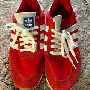 Adidas size 9 men